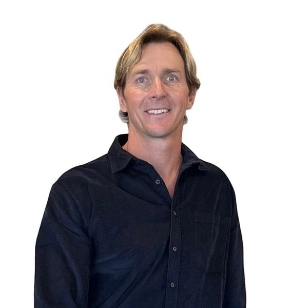 Stanley Lytwyn, Associate